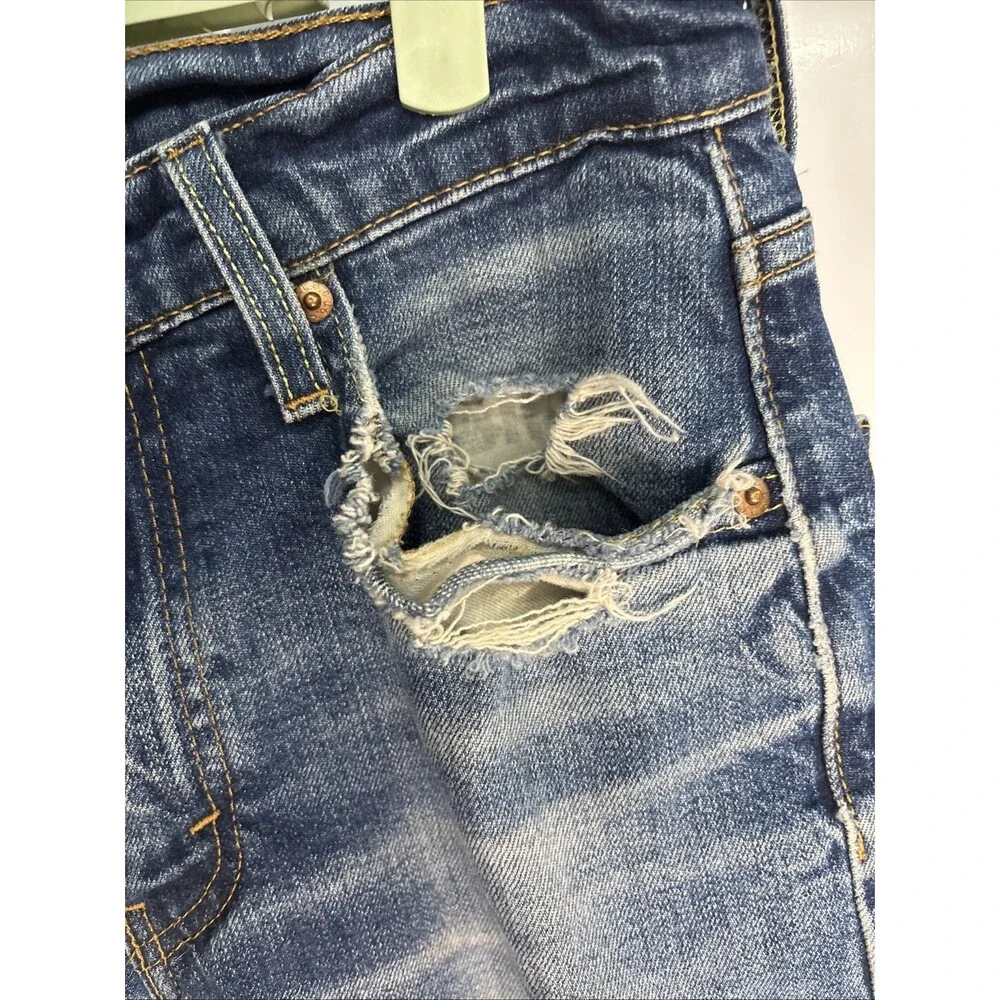 Levi's 502 Men’s Denim Jeans, Medium Wash, Size 30/32 Broke In